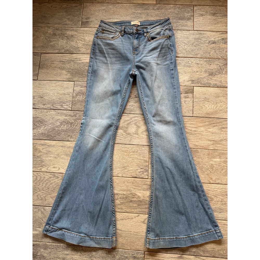 Shyanne‎ Flare Leg Jeans 30 x 34 Embroidered Western Denim Womens 30x34 Cowgirl